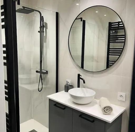 Le Superbe - Calme A - Proche Transports Apartman